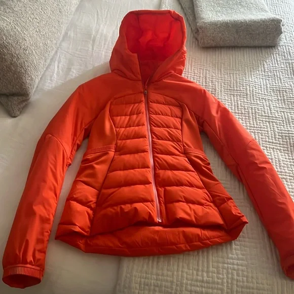 Lululemon jacket - Picture 1 of 3